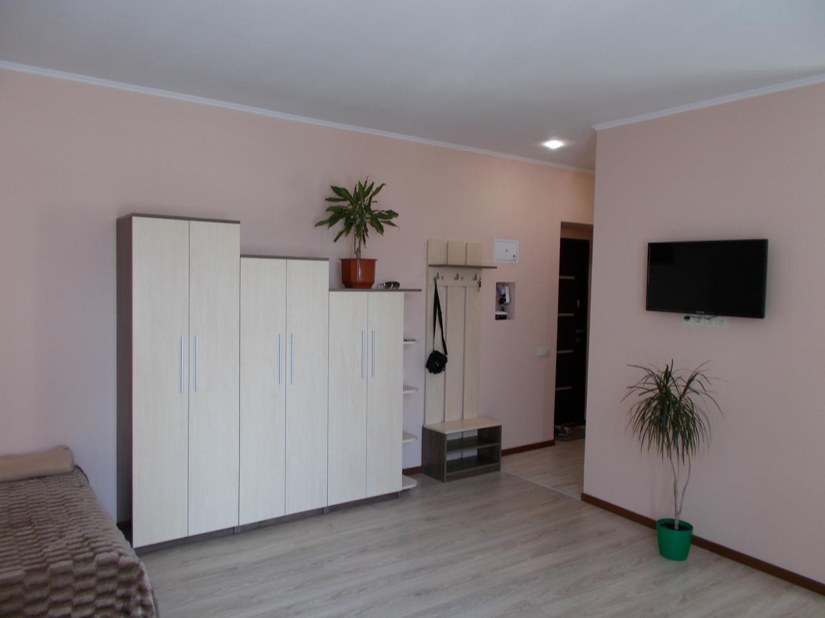 Apartment Near The Forum Mall Liov Exterior foto
