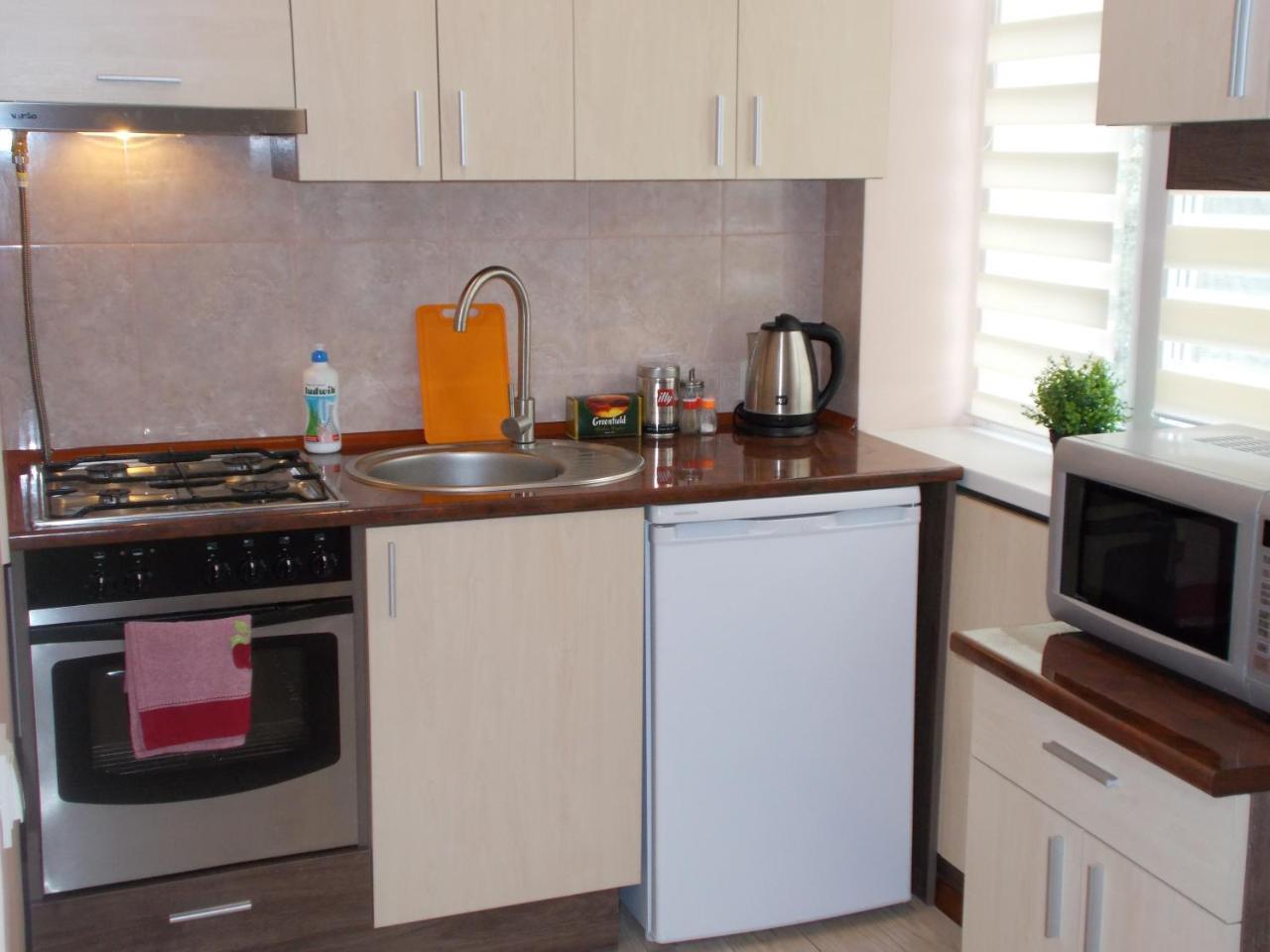 Apartment Near The Forum Mall Liov Exterior foto
